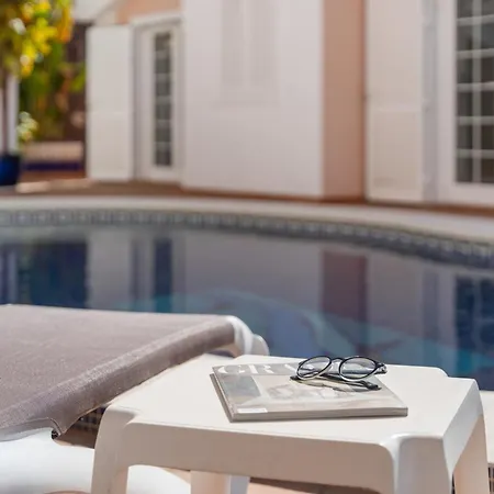 Marbella-private Heated Pool And Breathtaking View فيلة