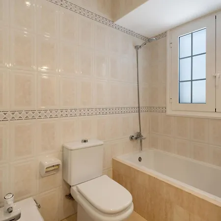 Marbella-private Heated Pool And Breathtaking View أذيخي